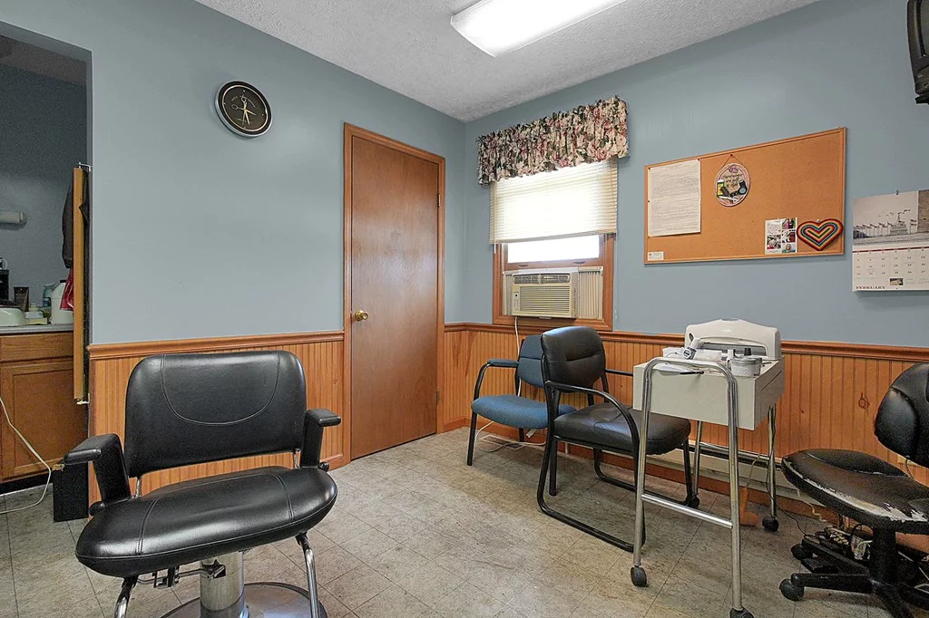 Property Image 39