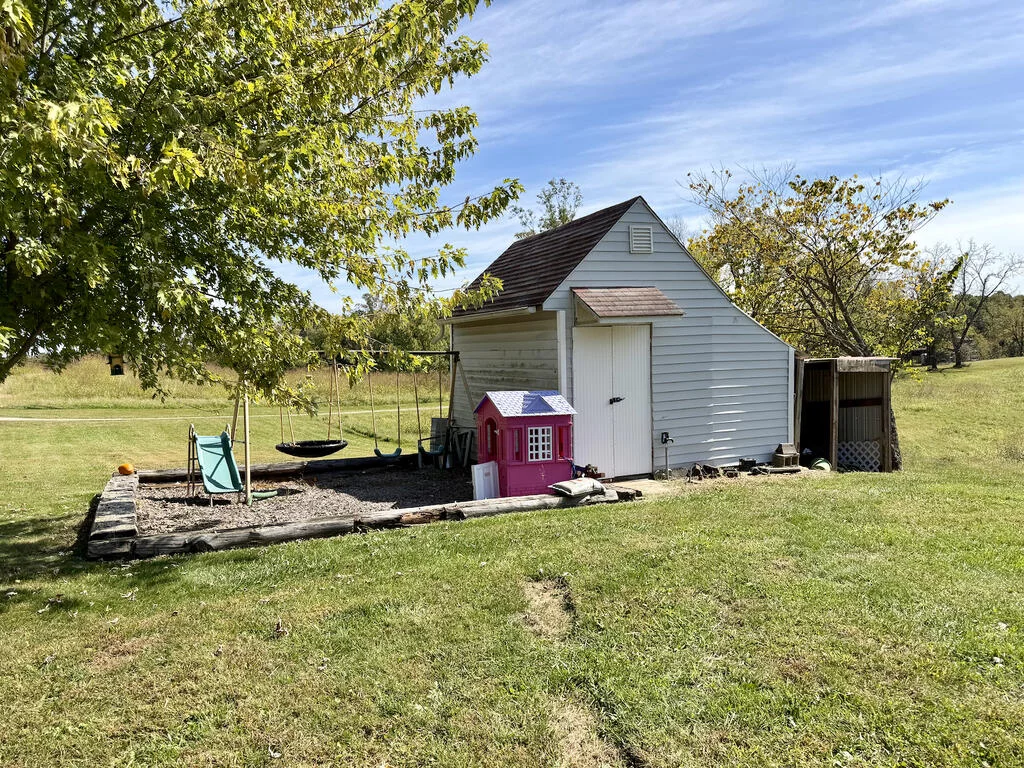 Property Image 32