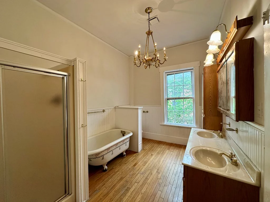 Property Image 64