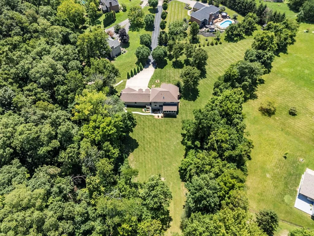 Property Image 60