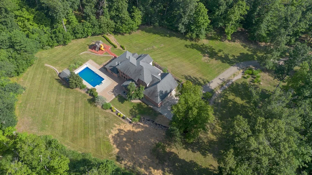 Property Image 28