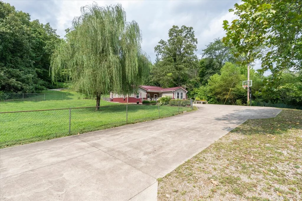 Property Image 47