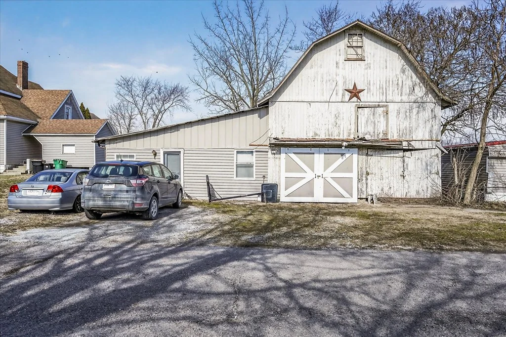 Property Image 37
