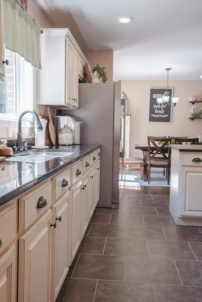Property Image 100