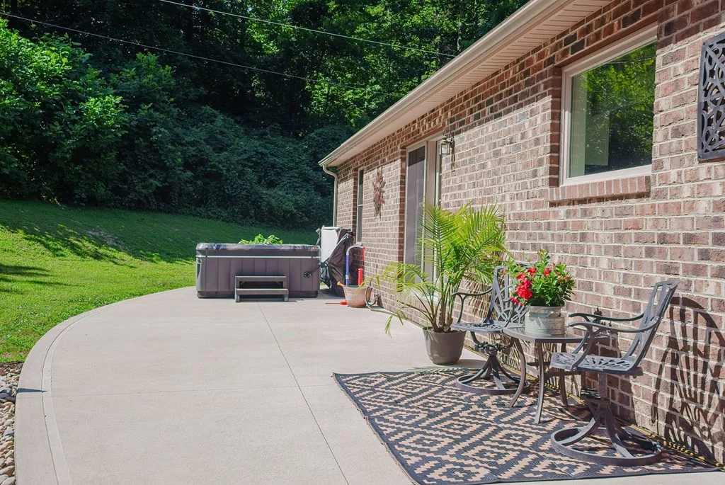 Property Image 136