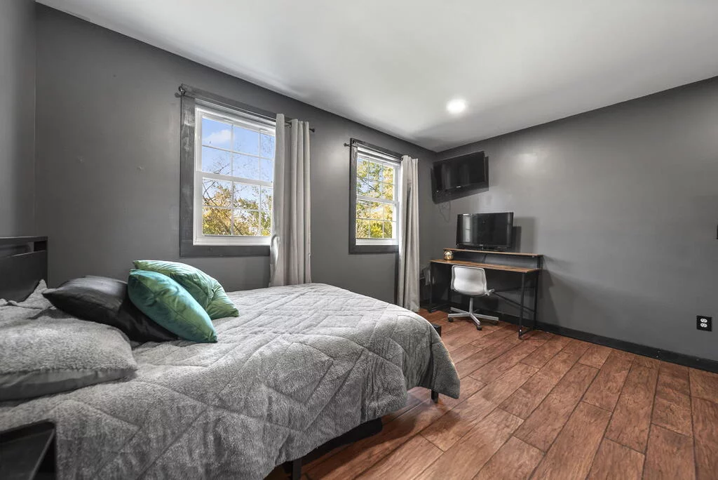 Property Image 38