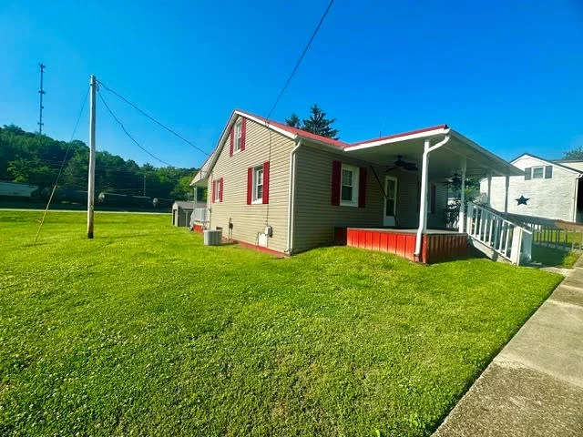 Property Image 4