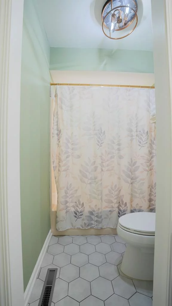 Property Image 100