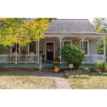 101 Fourth St. Waverly OH 45690 Residential