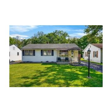 1052 Lake Drive, Chillicothe
