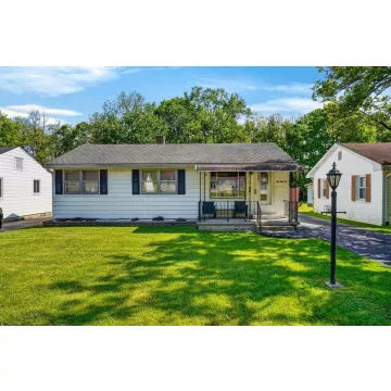 1052 Lake Drive Chillicothe OH 45601 Residential