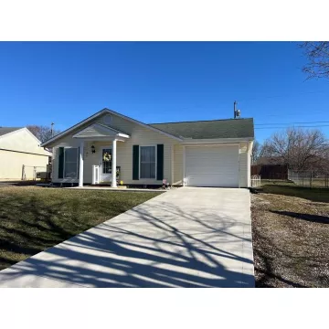 106 Sunrise Lane Waverly OH 45690 Residential