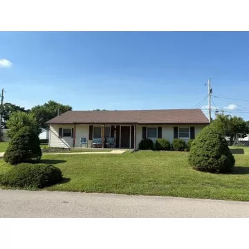 124 Waverly Gables Blvd. Waverly OH 45690 Residential