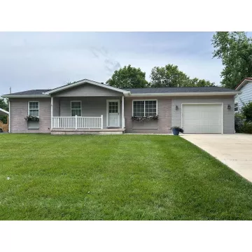 16 Coventry Drive Chillicothe OH 45601 Residential