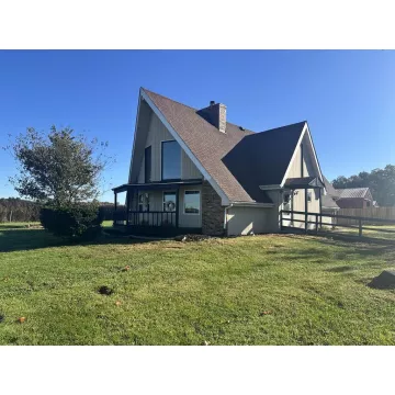 1780 Ginger Hill Road Chillicothe OH 45601 Residential