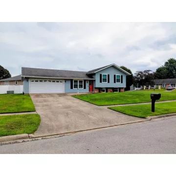 200 Williamsburg Lane Lancaster OH 43130 Residential