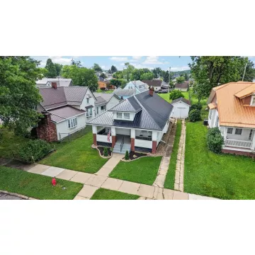207 W Oak Street Jackson OH 45640 Residential