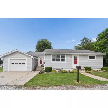 22 Warren Drive Kingston OH 45644 Residential