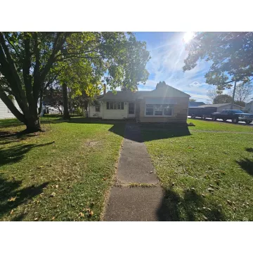 23 State Street Jeffersonville OH 43128 Residential