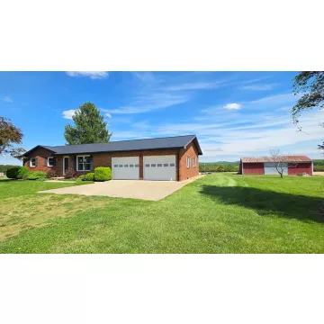 2446 Sulphur Spring Road Chillicothe OH 45601 Residential