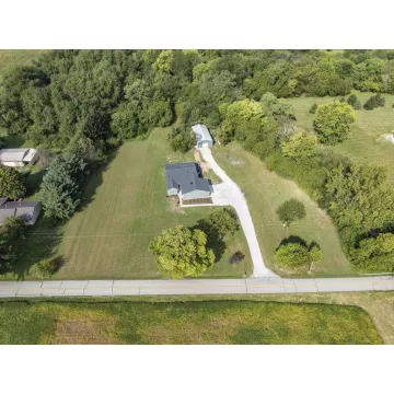 27695 Campbell Road Circleville OH 43113 Residential