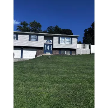 279 Gallia Street Oak Hill OH 45656 Residential