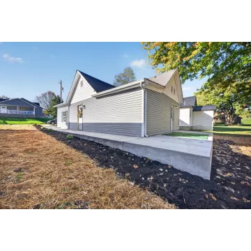 29 E 10TH ST Wellston OH 45692 Residential