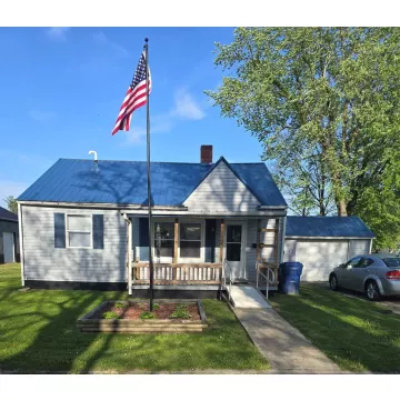 320 N Illinois Ave. Wellston OH 45692 Residential