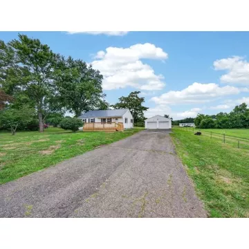 3291 Cattail Road Chillicothe OH 45601 Residential