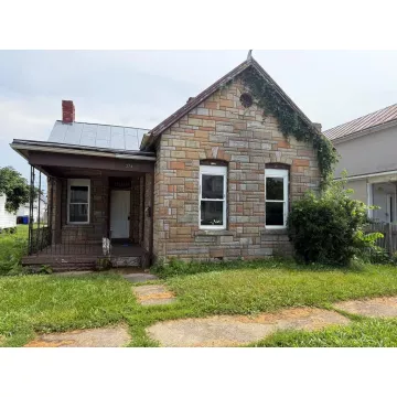 374 McKellar Street Chillicothe OH 45601 Residential