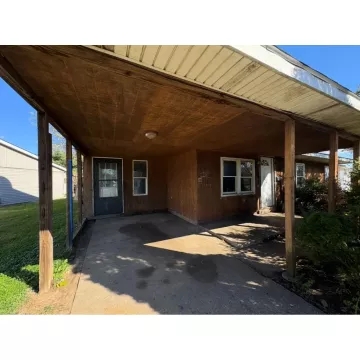 424 Gordon Ave. Waverly OH 45690 Residential