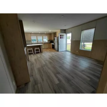 512 W Broadway Wellston OH 45692 Residential