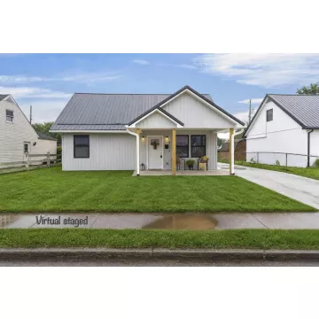 513 E 7TH ST Waverly OH 45690 Residential