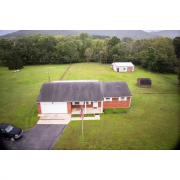 566 Overlook Heights Chillicothe OH 45601 Residential