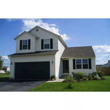 575 Monroe Drive Ashville OH 43103 Residential