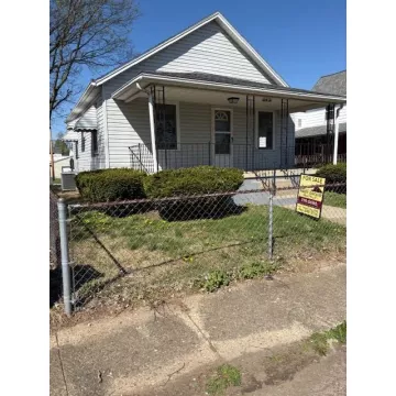 66 N Poplar Chillicothe OH 45601 Residential