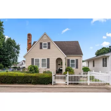 694 Orange Street Chillicothe OH 45601 Residential