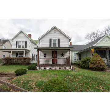 832 Main  Street Chillicothe OH 45601 Residential