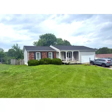 92 Clayburne Blvd. Chillicothe OH 45601 Residential