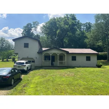 950 Eisnaugle Hollow Rd. Jackson OH 45640 Residential